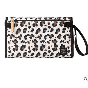 Petunia Pickle Bottom Nimble Diaper Clutch